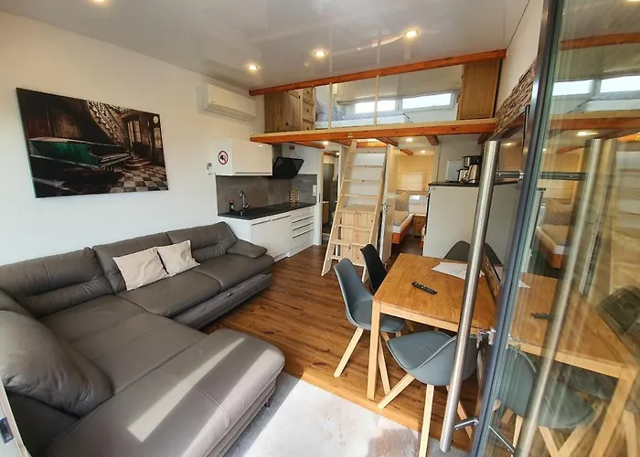 아파트 Am See-2 *